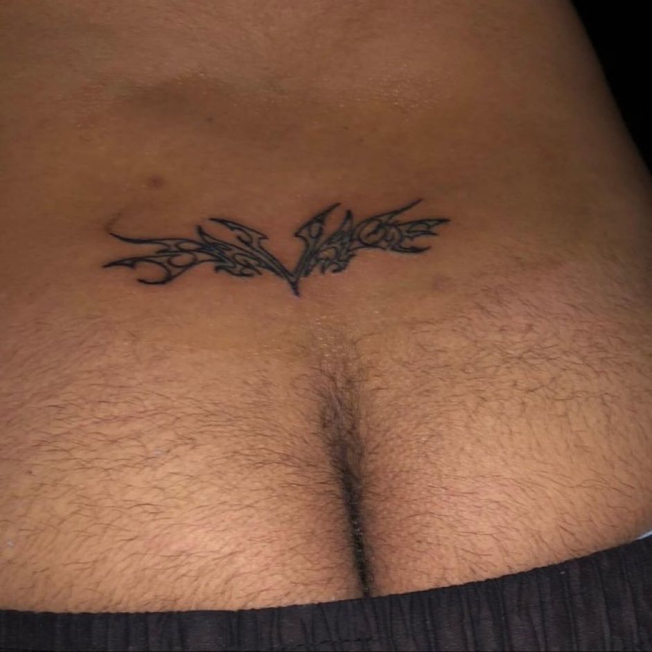 cecsemcontexto's tweet photo. o povo perguntando se eu mudei desde 2021 quando apaguei a pagina, a unica coisa que mudei em mim foi isso kkkkkkk https://t.co/JfAWYy84VN
