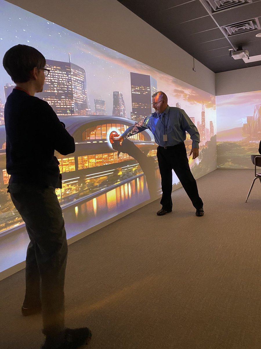 Dr. Maureen Leeson tweet media