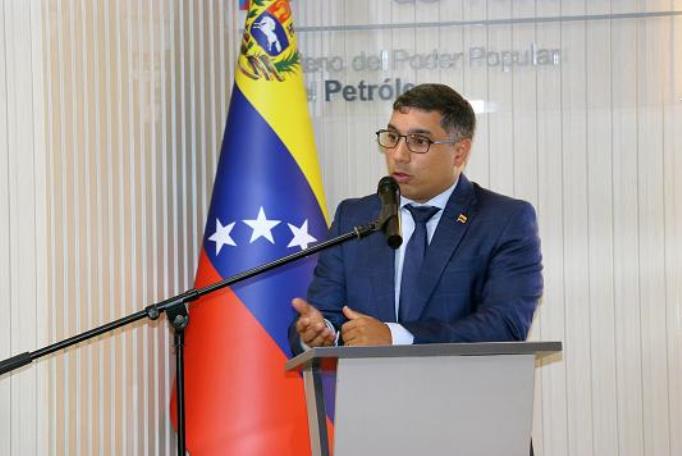 Ministro Tellechea: “Venezuela está preparada para seguir defendiendo su soberanía” acortar.link/WtfgdP