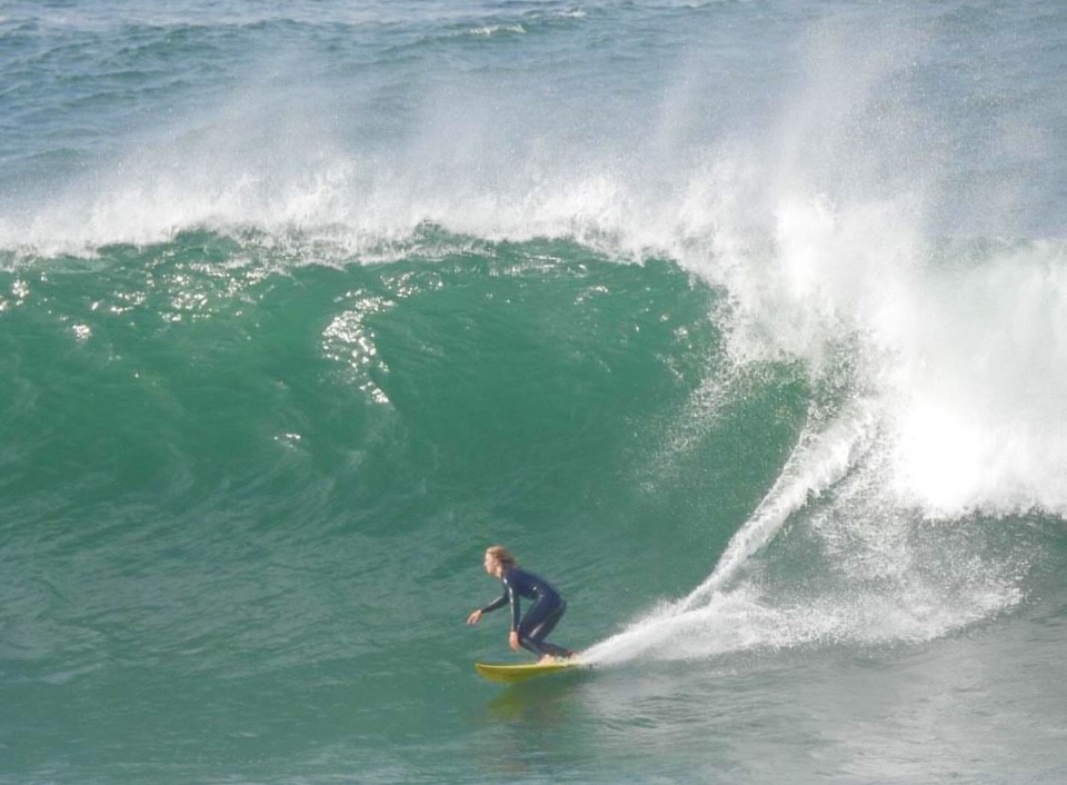 Marc in het Panhuis (@surfflexlab) on Twitter photo Just in from Portugal
<a href="/UOW/">UOW</a> <a href="/uoweis/">UOW Engineering and Information Sciences (EIS)</a> mechanical engineer Jackson McKenzie testing out his "banana" surfboard
Image: Benjamin McKenzie
Jackson is part of the <a href="/SurfFlexLab/">Marc in het Panhuis</a> team
#surfengineering #surfingasascience #weareuow #thisisuow Just in from Portugal
<a href="/UOW/">UOW</a> <a href="/uoweis/">UOW Engineering and Information Sciences (EIS)</a> mechanical engineer Jackson McKenzie testing out his "banana" surfboard
Image: Benjamin McKenzie
Jackson is part of the <a href="/SurfFlexLab/">Marc in het Panhuis</a> team
#surfengineering #surfingasascience #weareuow #thisisuow