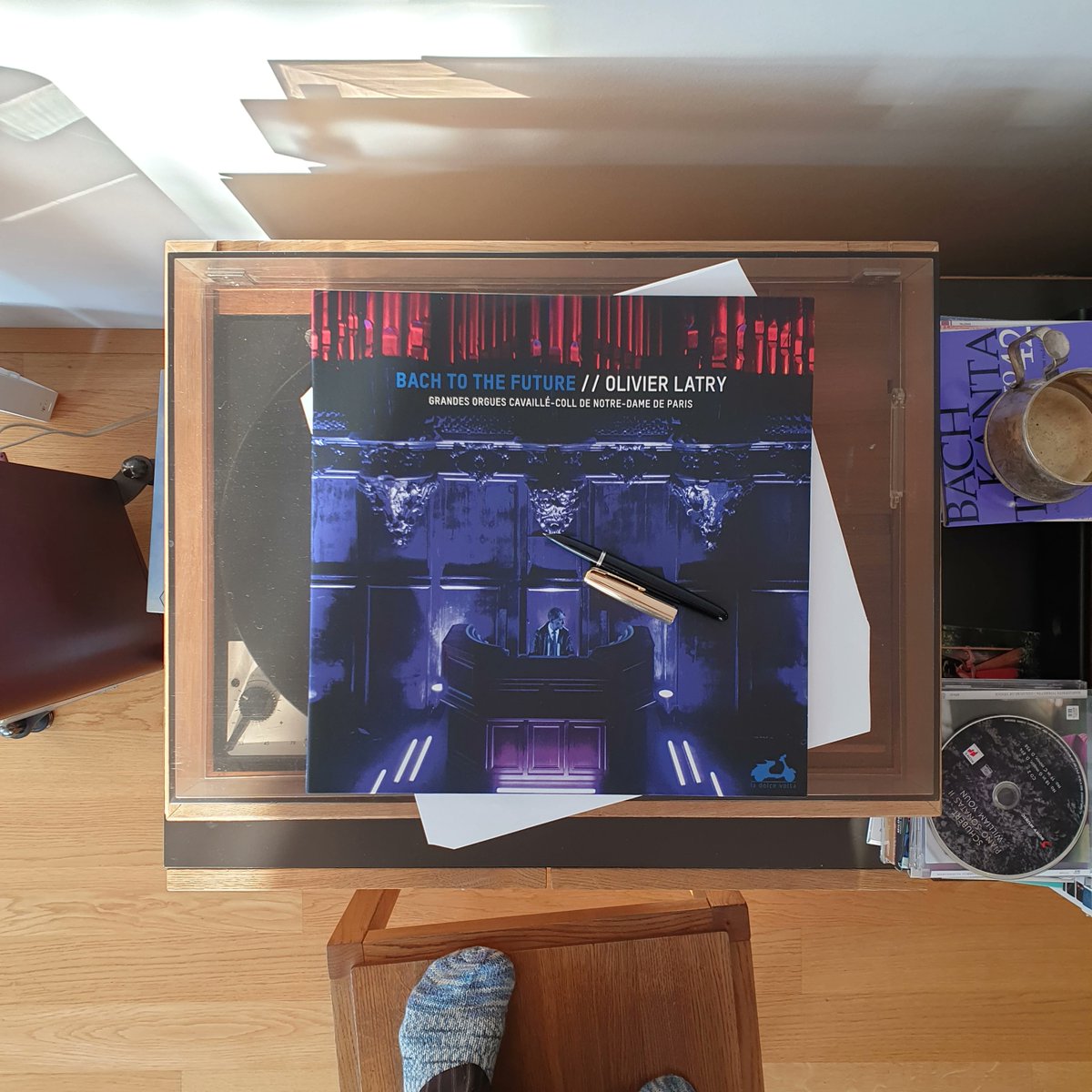 ClassicalCritic's tweet photo. #morninglistening to OlivierLatry's JSBach from NotreDameDeParis on @ladolcevolta. Wild but tasteful! #BachToTheFuture
Touching last statement of that resilient organ for a while.
Amazon: https://t.co/pOAhf6Lgoz https://t.co/vBK5QXwKXs