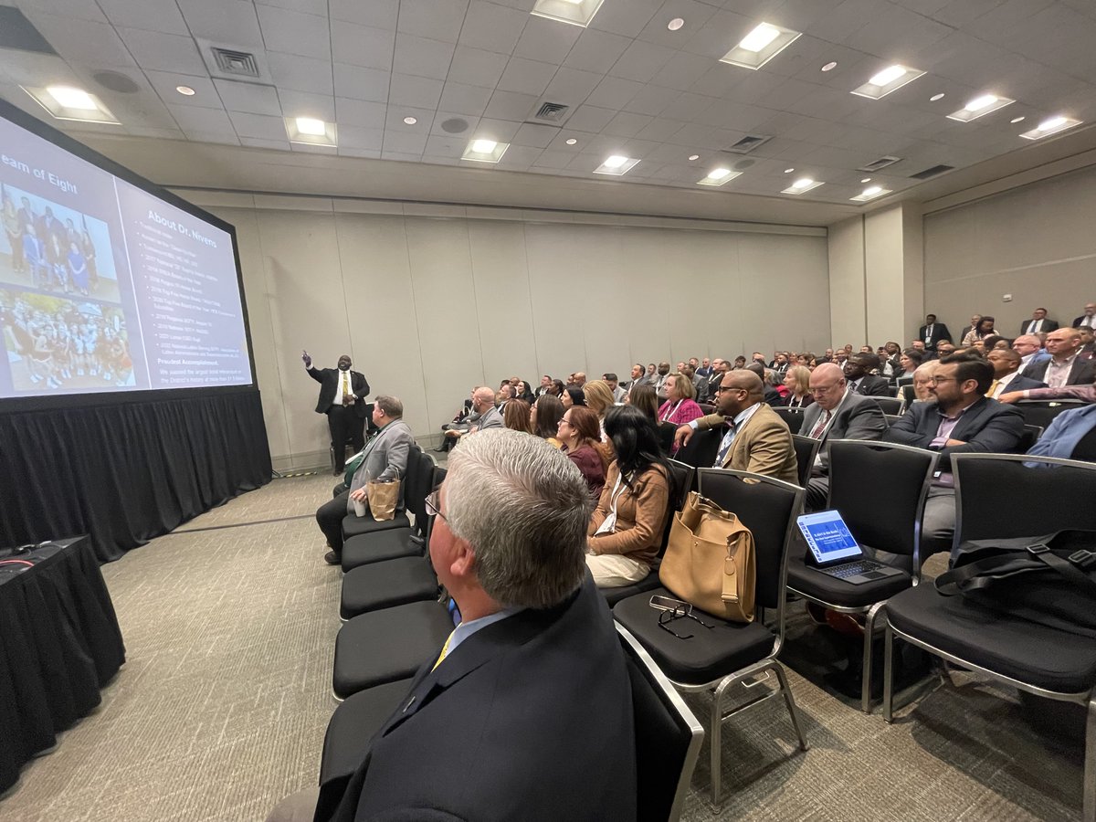 LamarCISD's tweet image. Our District leaders are growing at the #TASA2024 Midwinter Conference. Superintendents @Dr_RNivens &amp;amp; Dr. @wgjackso from La Porte ISD co-presented about the work of being a superintendent. Dr. Nivens  also introduced legend Doug E. Fresh, and met keynote speaker Dr. Eric Thomas🍎