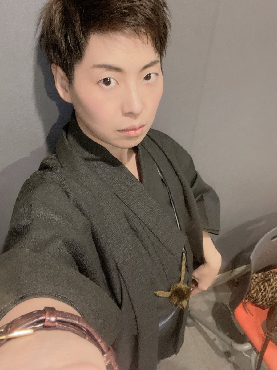 #ジェンダーレス着物 で川越散歩!
参加して参りました!
着付けレンタルでお願いして、今回はオール男者着物でパリッと!着たい方向性と選択肢もあって、当日キャンディさんが着付けまでもやって下さいます。着物🔰さんにめちゃくちゃ勧めたい
川越は1日じゃ観足りない程の景観と、着物との調和性💮