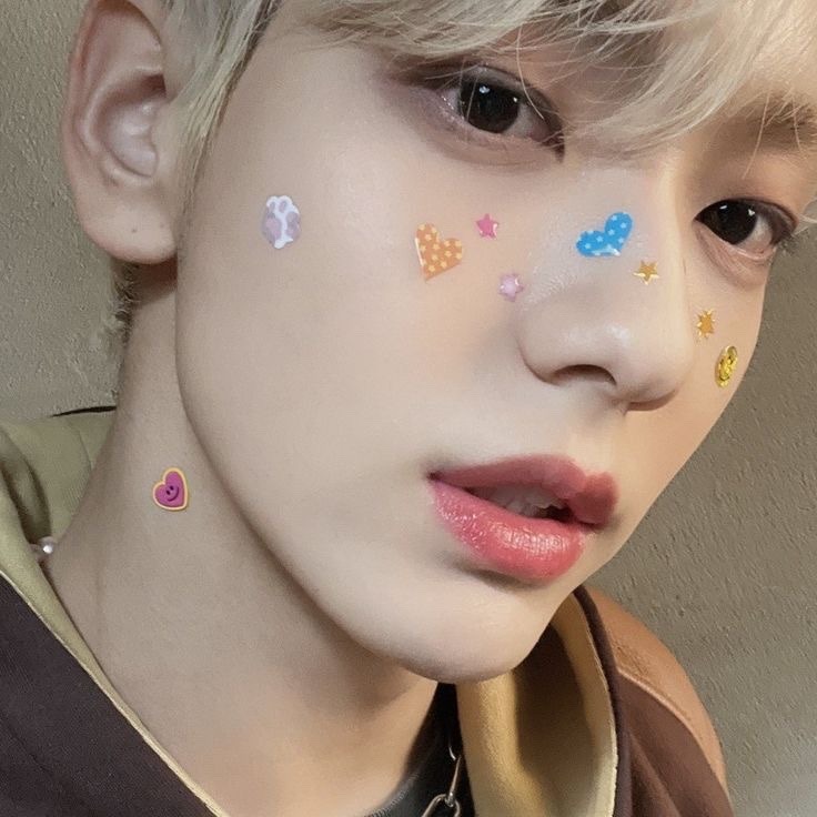 lykyron's tweet photo. hiii ! my name is ly or vyn and im looking for moots :D

- 17 , any prns , multistan + multifandom
- all fandoms welcome !! 
- like + rtwt to be moots :3

#pjsekaitwt #jjktwt #anitwt #kpoptwt #stantwt #orvtwt #enstarstwt #milgramtwt #promotwt #genshintwt https://t.co/BVkagtjeP9