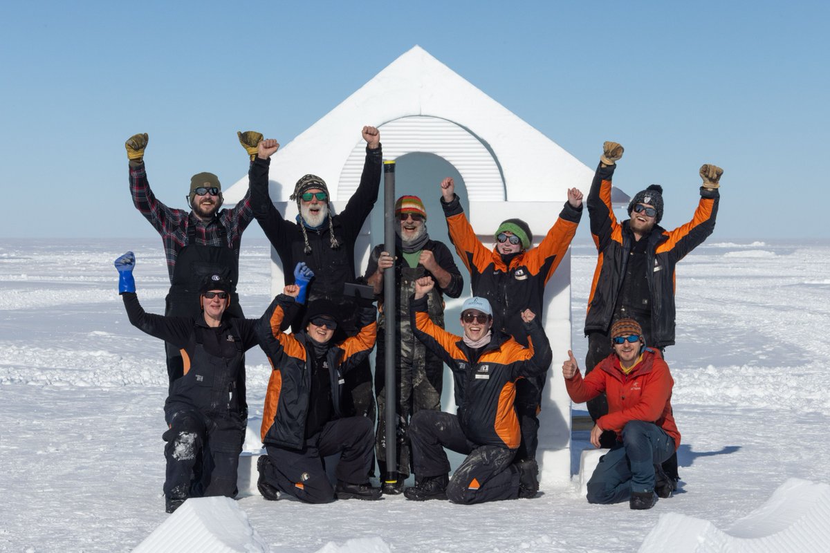 The SWAIS2C team successfully drilled through 580m of ice, obtained the longest sediment core retrieved from the Siple Coast, & gathered crucial information in their mission to understand the West Antarctic Ice Sheet’s past response to climate warming 🙌 ow.ly/KWee50Qw7p8