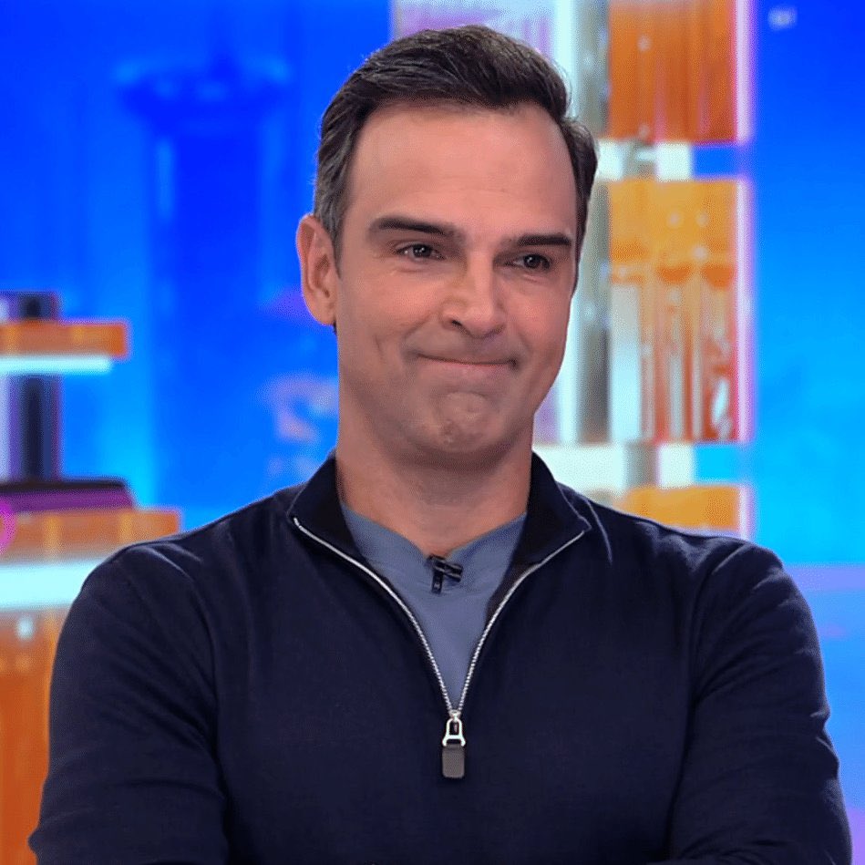 🚨 A Globo supostamente decidiu optar pelo FIM do "Sincerão" e está pensando em outra dinâmica pro BBB, informa jornalista da Folha.

Tadeu também está sendo duramente criticado pela péssima condução do "Sincerão". #BBB24