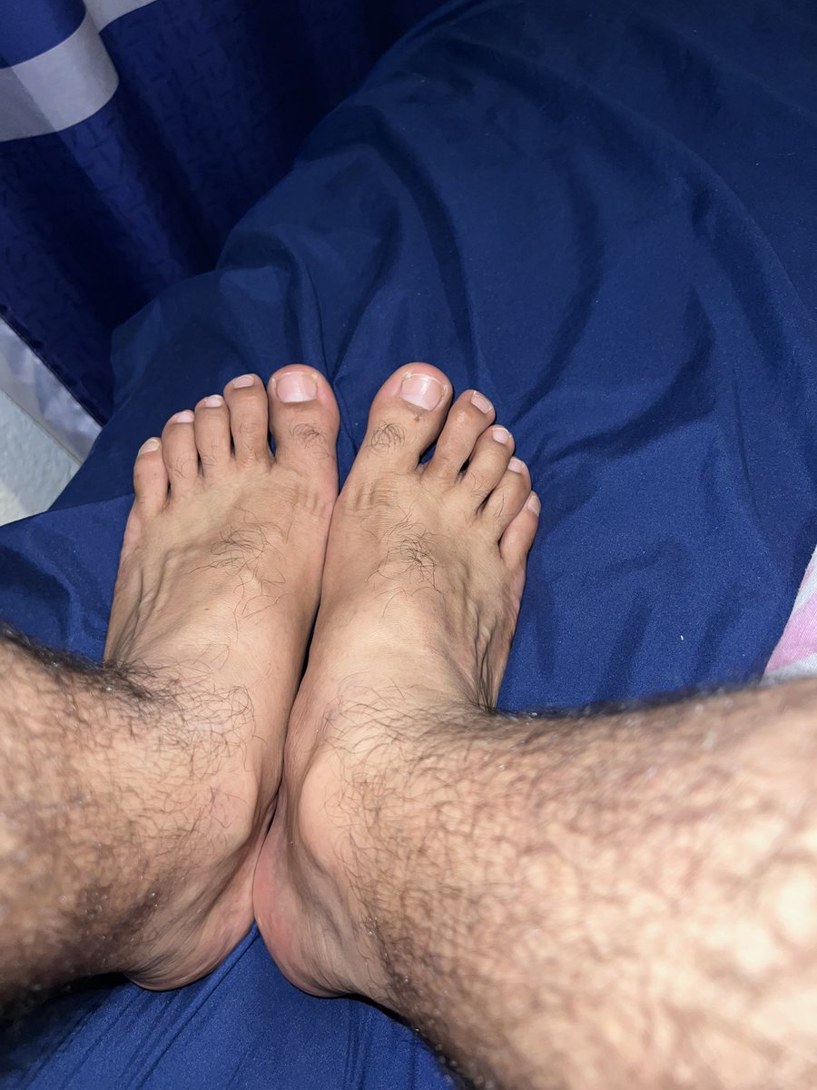 feets_man's tweet photo. 😛 😏😏😏😏🦶🏻 https://t.co/DcohGtX5wn