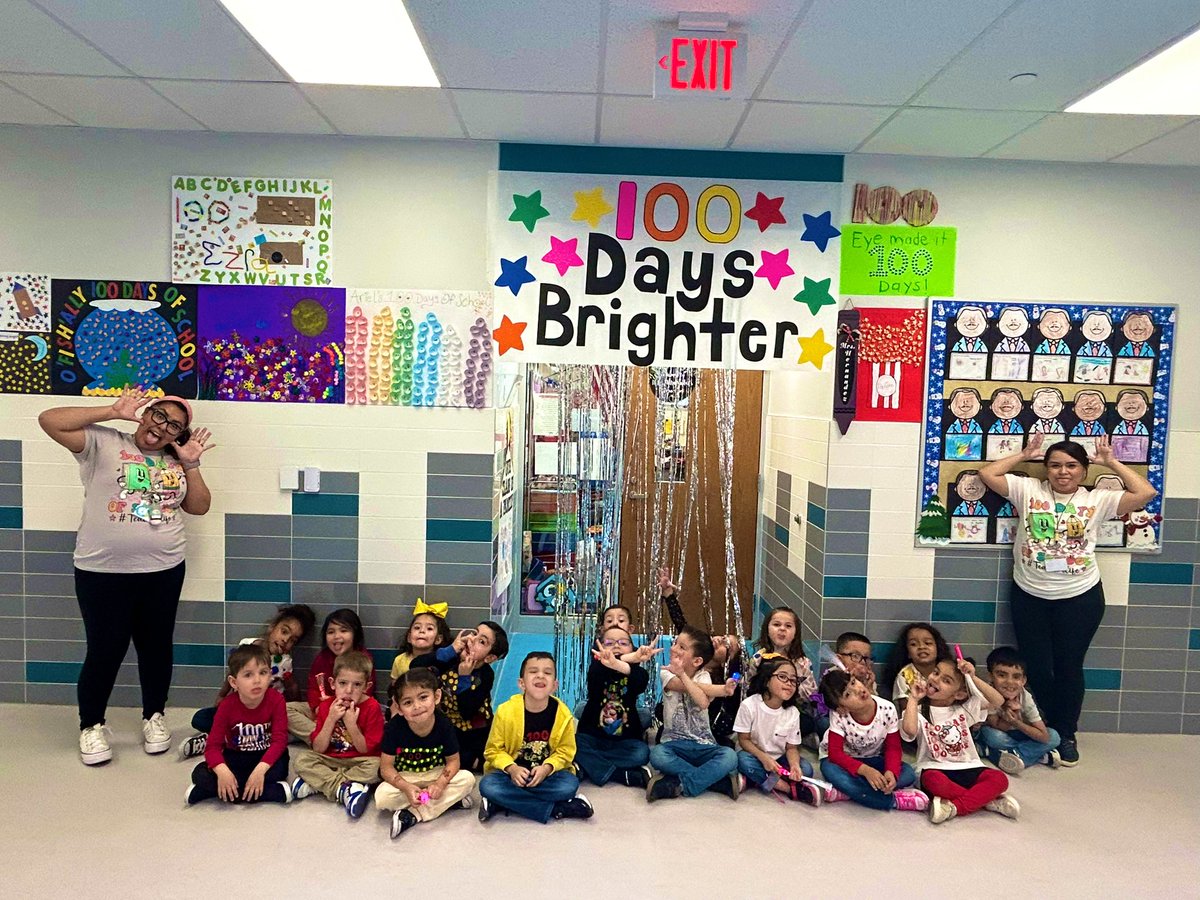 Bhernandez_BNES's tweet photo. Happy 100th Day of School from my pre-K 4 jackrabbits! Had a blast celebrating today! #feartheears #BNES #100daysofprek #TeamSISD @BNarbuth_ES @LOHara_BNES @MRod_BNES @AFigueroa_BNE https://t.co/mCfuUQVFOv