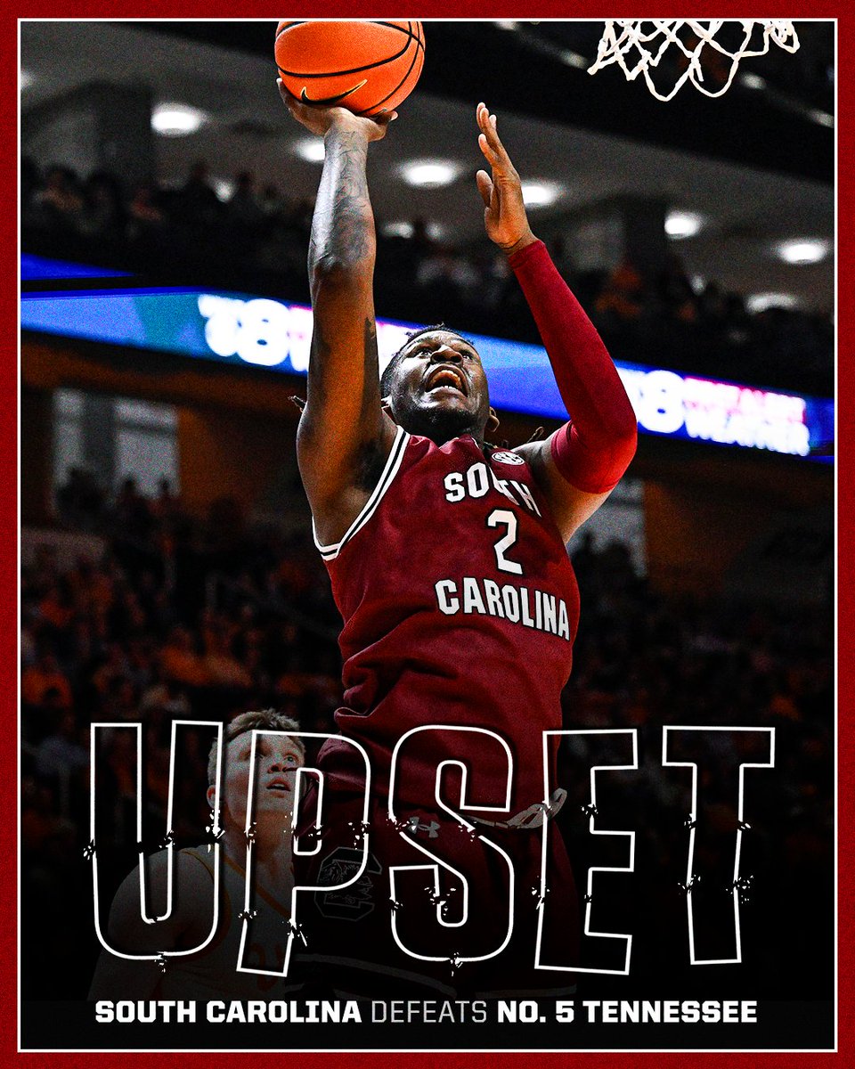 SECNetwork's tweet photo. SOUTH CAROLINA UPSETS NO. 5 TENNESSEE! 

@GamecockMBB gets its first road win over an AP Top-5 team in 27 years 😤 https://t.co/qAOhRCpO7M