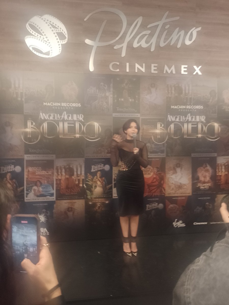 NormitaRDerivet's tweet photo. La  joven cantante mexicana  Angela Aguilar, protagoniza el audiovisual Bolero. Estrenado hoy en CDMX, es  un emocionante homenaje al bolero, a Cuba y a Omara  Portuondo, un canto a la amistad entre México y Cuba. Gracias a Angela y a los realizadores #CubaEsCultura https://t.co/NARAaORRil