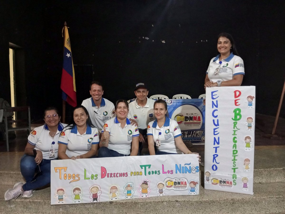 Participación de la Defensora Karina Ramírez en el Encuentro Estudiantil. Mesas de trabajo, desarrollo de temáticas en conmemoración al Día Escolar de la Paz, convivencia y No Violencia.
<a href="/_LaAvanzadora/">Yelitze Santaella</a> <a href="/Berzabethg1/">Berzabethgandicaoficial</a> <a href="/CDCETachira/">CDCE Táchira</a> <a href="/codennat/">codennat</a> <a href="/cn_educ/">CNDefensorías Educativas MPPE</a> <a href="/SaludEscolar2/">Salud Escolar</a> <a href="/COMUNIDADESED15/">DIV. COMUNIDADES EDUCATIVAS TÁCHIRA</a>