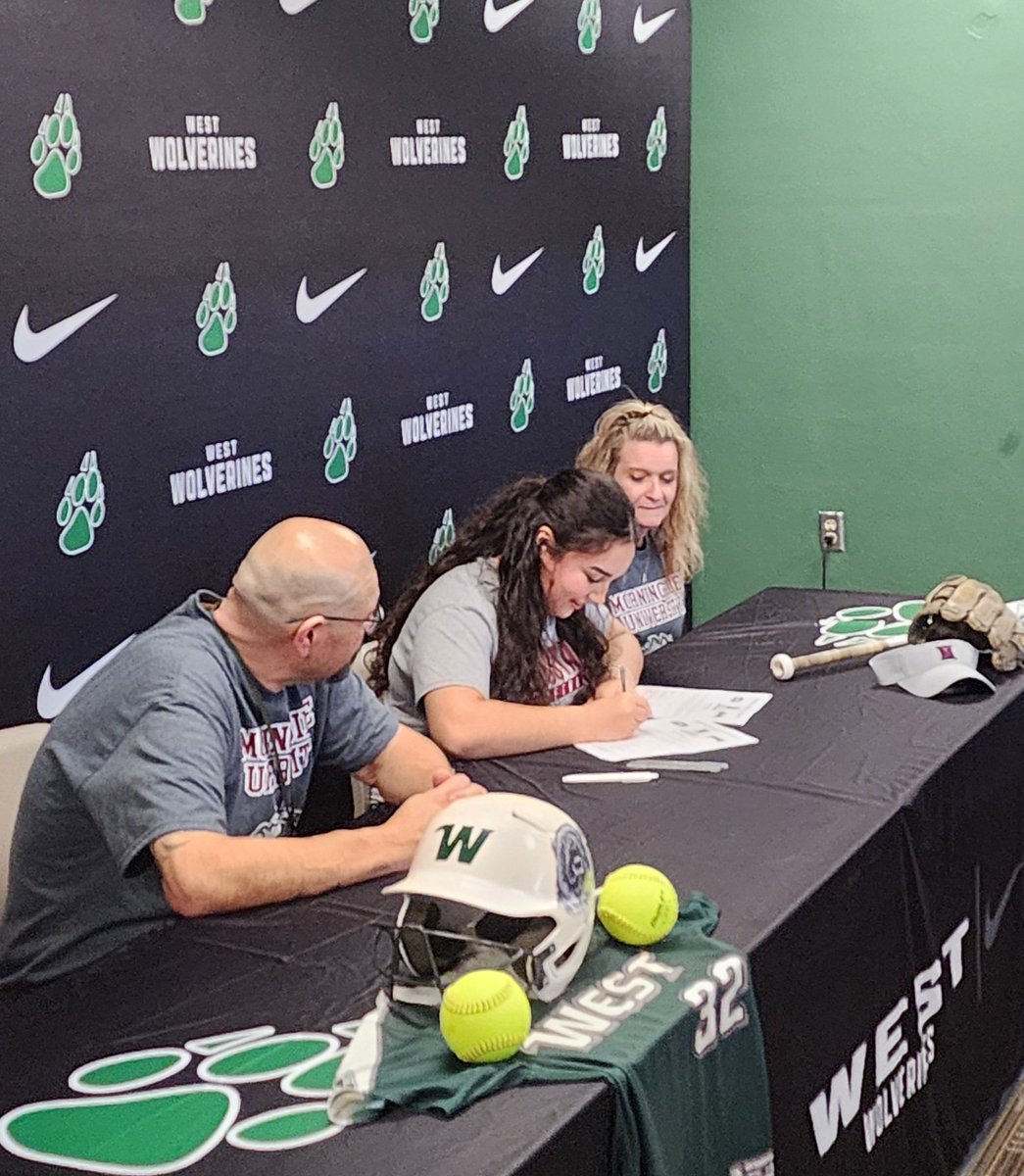 Sioux City West Softball tweet media