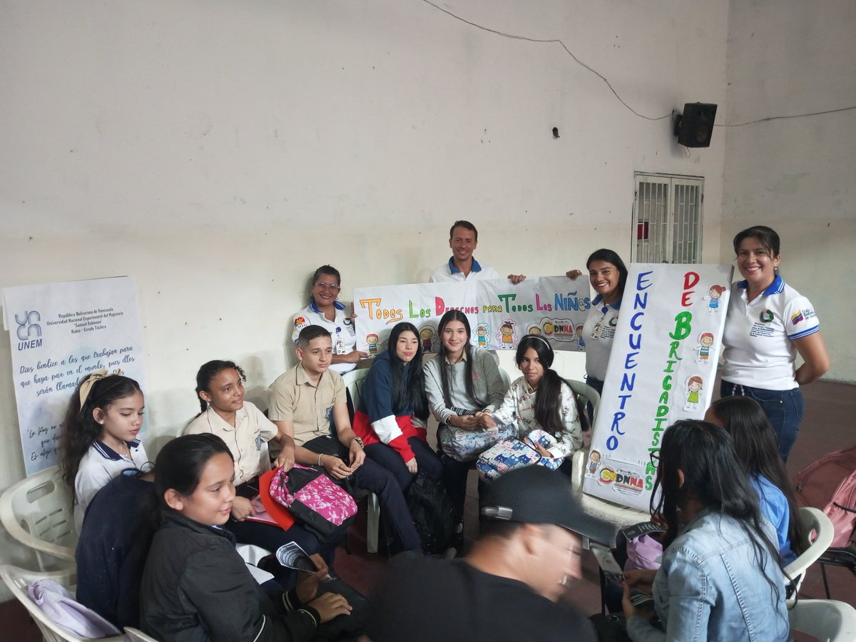Participación de la Defensora Educativa Mallerly Millán, en el Encuentro Estudiantil por la Paz, convivencia y No Violencia. 30E. 
Participación de diferentes instituciones educativas. <a href="/_LaAvanzadora/">Yelitze Santaella</a> <a href="/Berzabethg1/">Berzabethgandicaoficial</a> <a href="/CDCETachira/">CDCE Táchira</a> <a href="/codennat/">codennat</a> <a href="/cn_educ/">CNDefensorías Educativas MPPE</a> <a href="/SaludEscolar2/">Salud Escolar</a> <a href="/COMUNIDADESED15/">DIV. COMUNIDADES EDUCATIVAS TÁCHIRA</a>