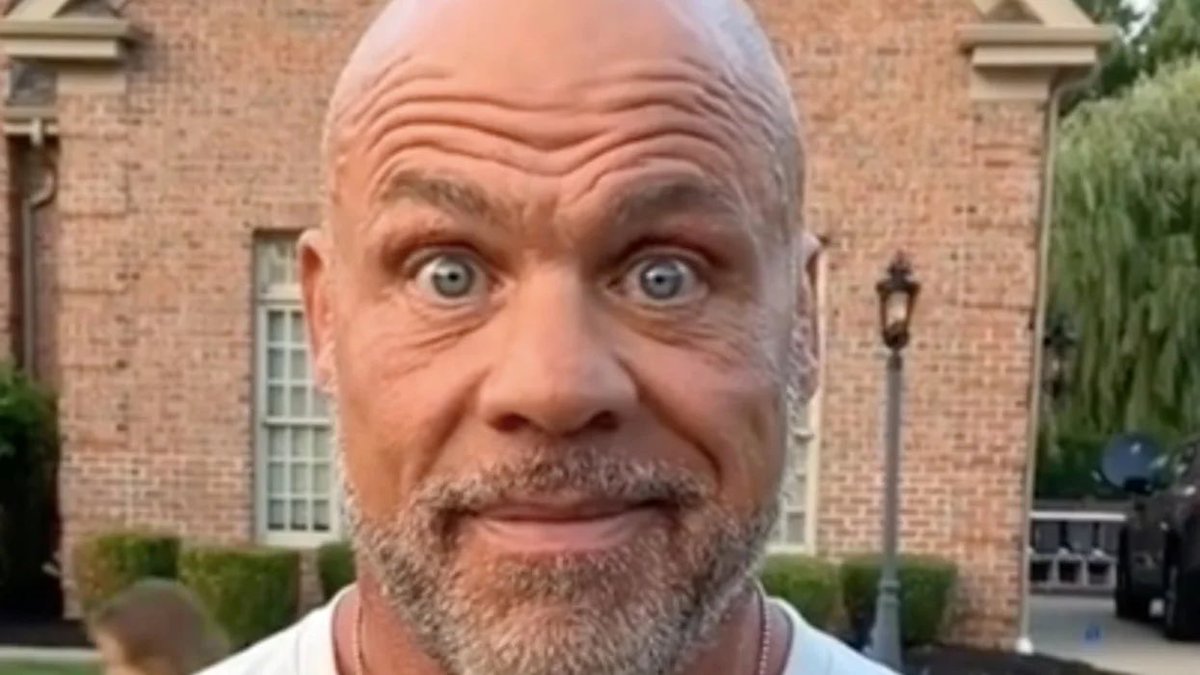 Willy Loman tweet media