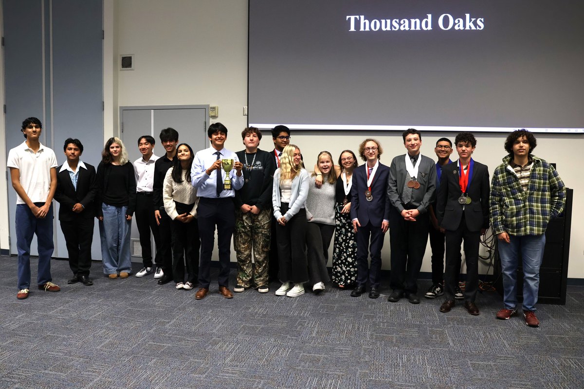 Westlake HS placed 1st, Channel Islands 2nd, and Thousand Oaks 3rd in the 2024 Ventura County Academic Decathlon. See the complete list of winners in all categories at buff.ly/47YpK63 @WestlakeHS_CA @cihs_raiders @ThousandOaksHS @ConejoValleyUSD @OxnardUnion