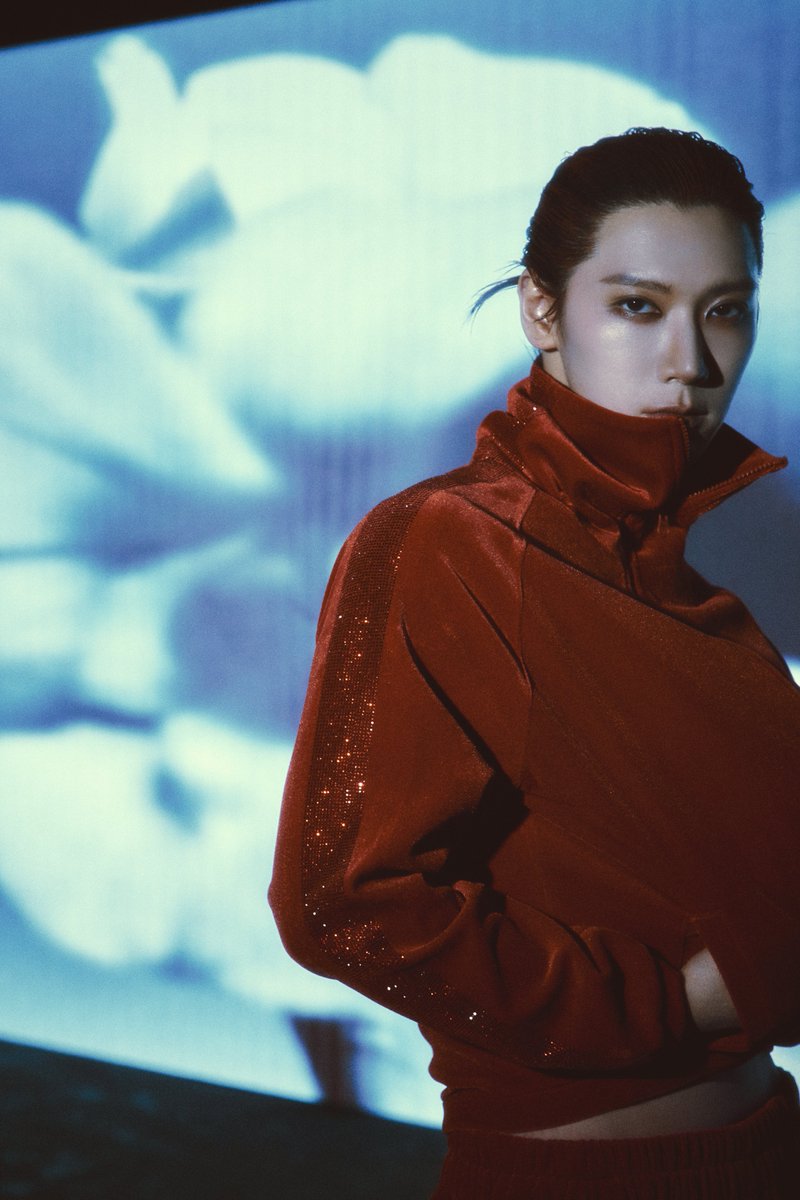 ‘솔로 데뷔’ NCT 텐, 첫 미니앨범으로 보여줄 매혹적인 자신감!
당찬 포부 담은 ‘ON TEN’, 상대를 향한 경고 ‘Dangerous’ 수록!

entertain.naver.com/read?oid=396&a…

#TEN #李永钦 #텐 #Nightwalker
#NCT #WayV #威神V
#TEN_Nightwalker
#TEN_TEN #NCT_TEN_TEN