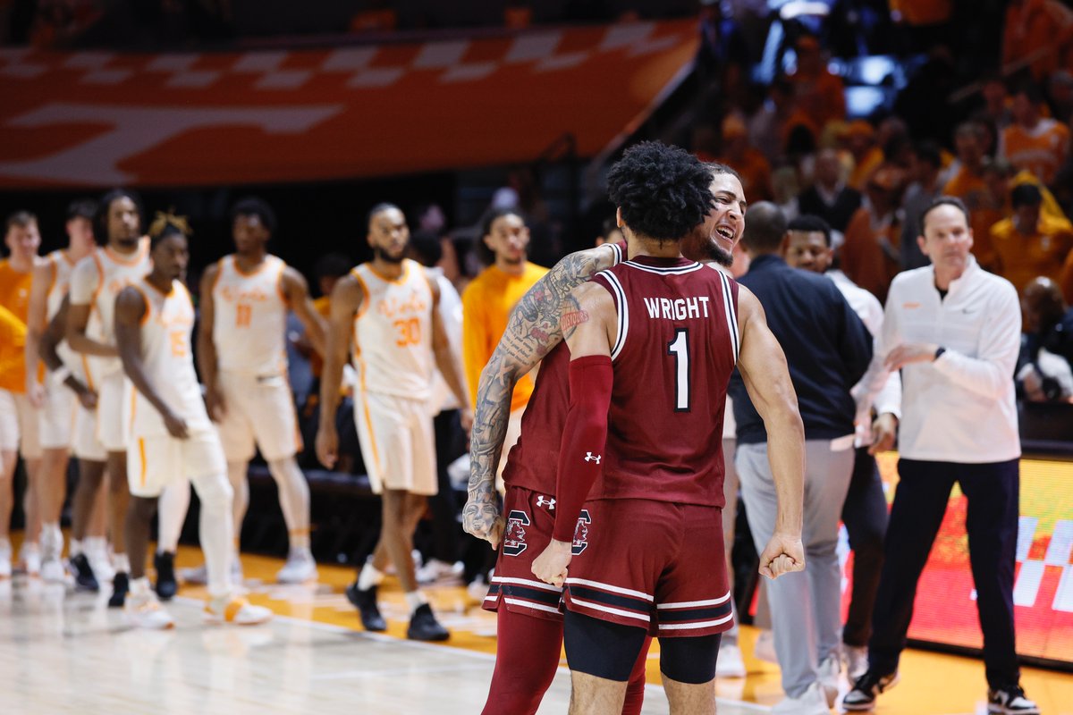 GamecockMBB's tweet image. We're doing pretty OK, Elmo. 

#Gamecocks🐔🏀 // #ForeverToThee