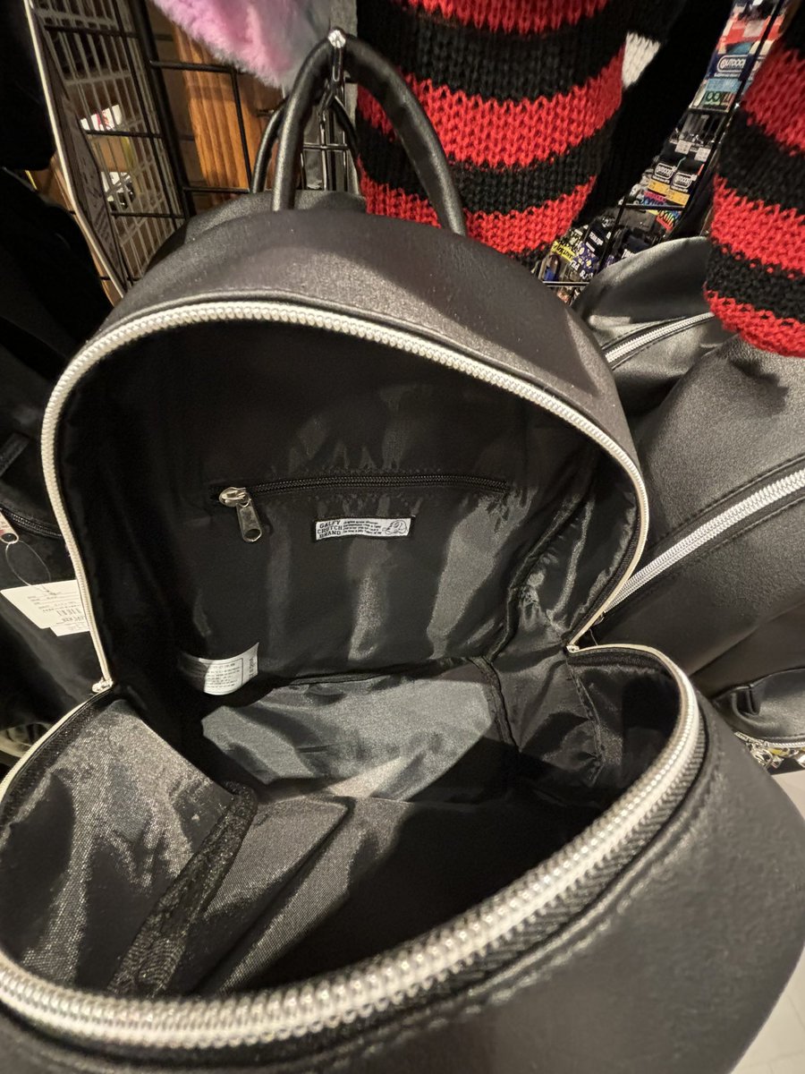 ヒコウキページ GALFY ガルフィー スタッズ 黒 ブラック リュック 今