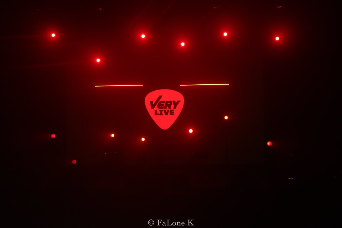 Falonephone's tweet image. Lighting &amp;amp; Visual in progress.
ขอบคุณ Very Live ที่เปิดโอกาสให้ออกแบบสำหรับ #Dvwnliveinbkk #DVWNLiveInBangkok #Lightsourceth #Verylive