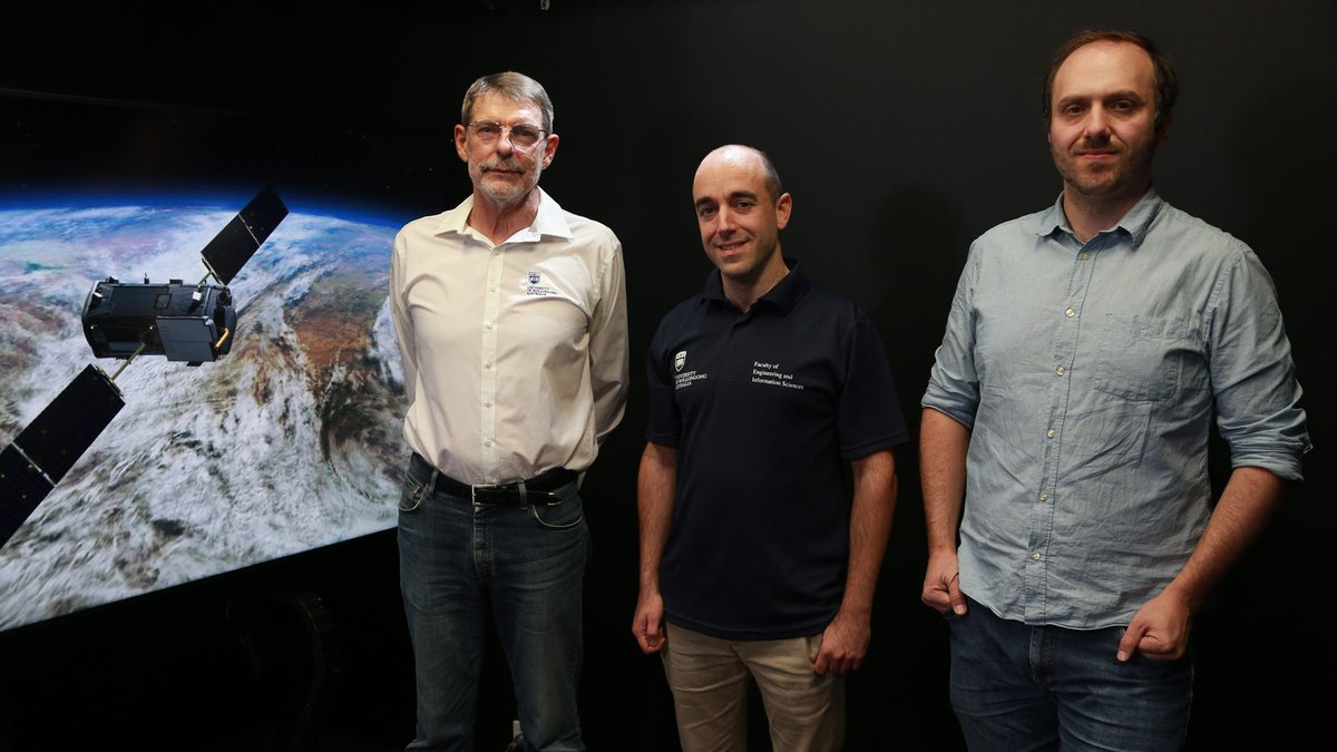 UOW's tweet image. Dr @mikebertolacci and his team have received three years' funding from @NASA as members of the #NASA Orbiting Carbon Observatory Science Team. 👏🪐 #UOWResearch