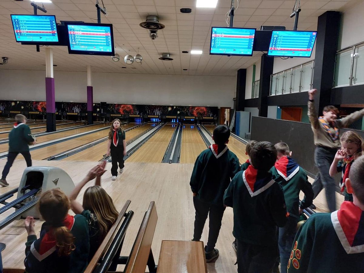 Better late than never! 🎳 The Bramley Cubs Christmas party at the bowling alley was worth the wait – strikes, spares, and festive cheer rolled into one awesome belated celebration! 🎄🤸‍♂️
