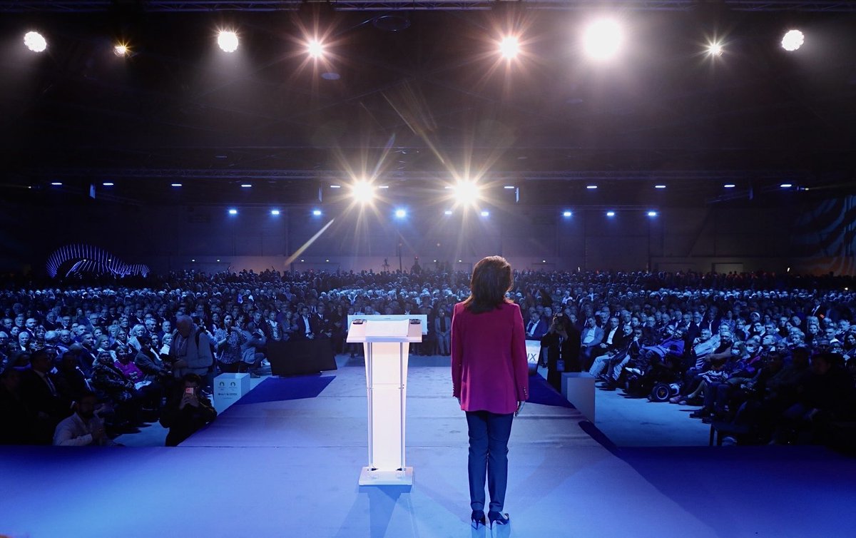 Vous étiez 6000 hier soir, à mes côtés, pour célébrer cette nouvelle année.

Merci pour votre soutien qui renforce chaque jour notre volonté d’agir pour la Provence et les Provençaux. 

Belle et heureuse année. 🎉