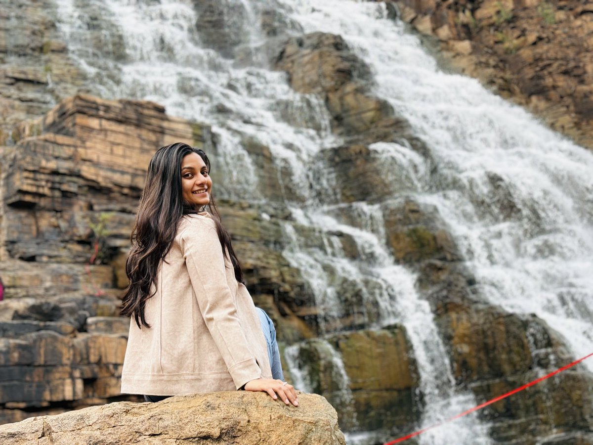 PoV: trying to be a fictional character in a non-fictional world.