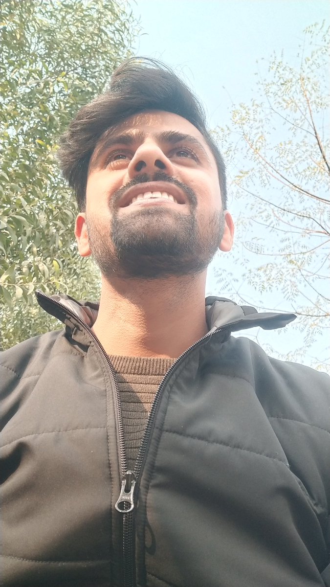 Aakilk61's tweet photo. The Greatest thing in the world is to know how to belong oneself .
#jamian
@Delhiite_ https://t.co/HwDlyHc5Ar
