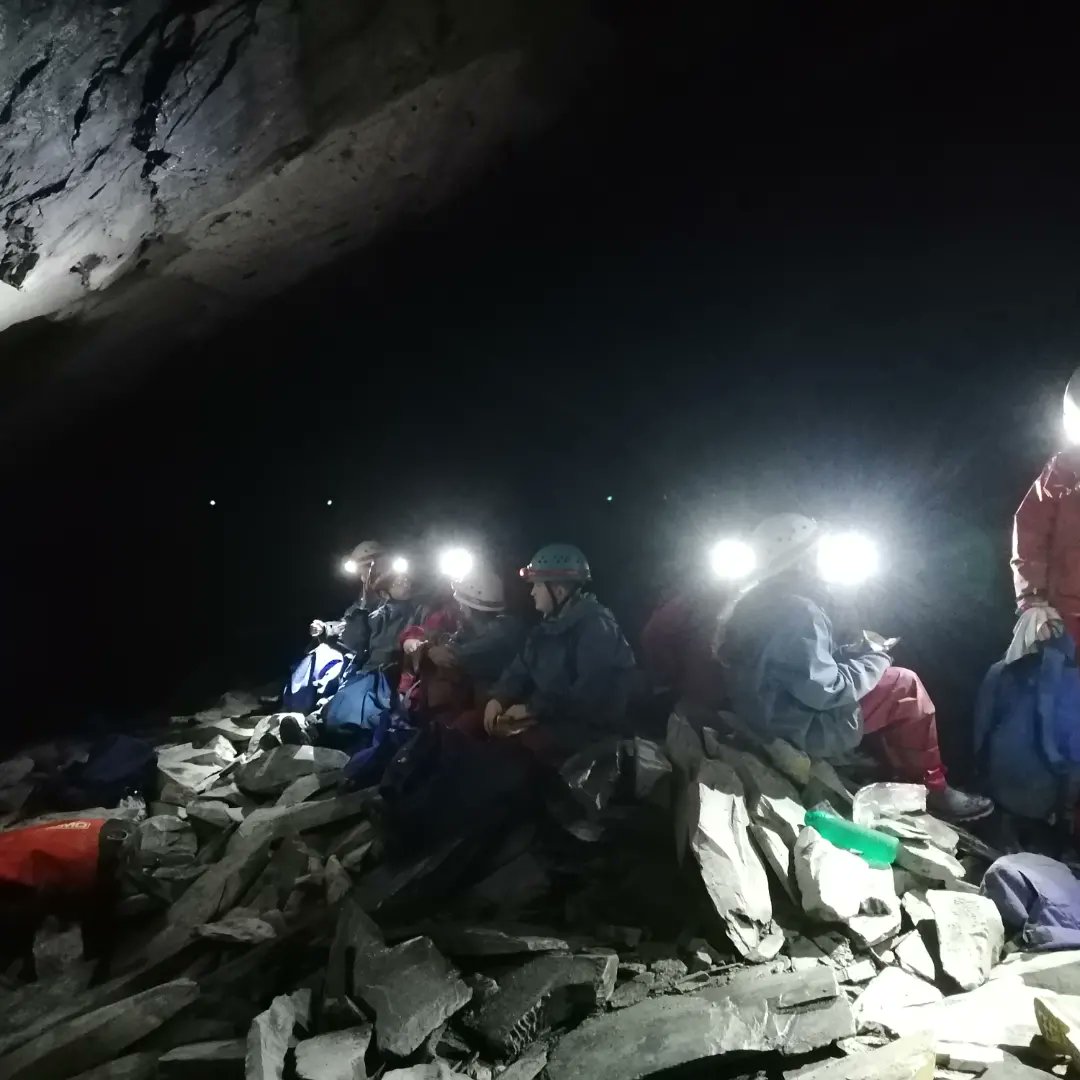 Underground adventure and a good time was had by all.

#neverstoplearning #neverstopexploring #undergroundadventure #minexploration #chmastraining