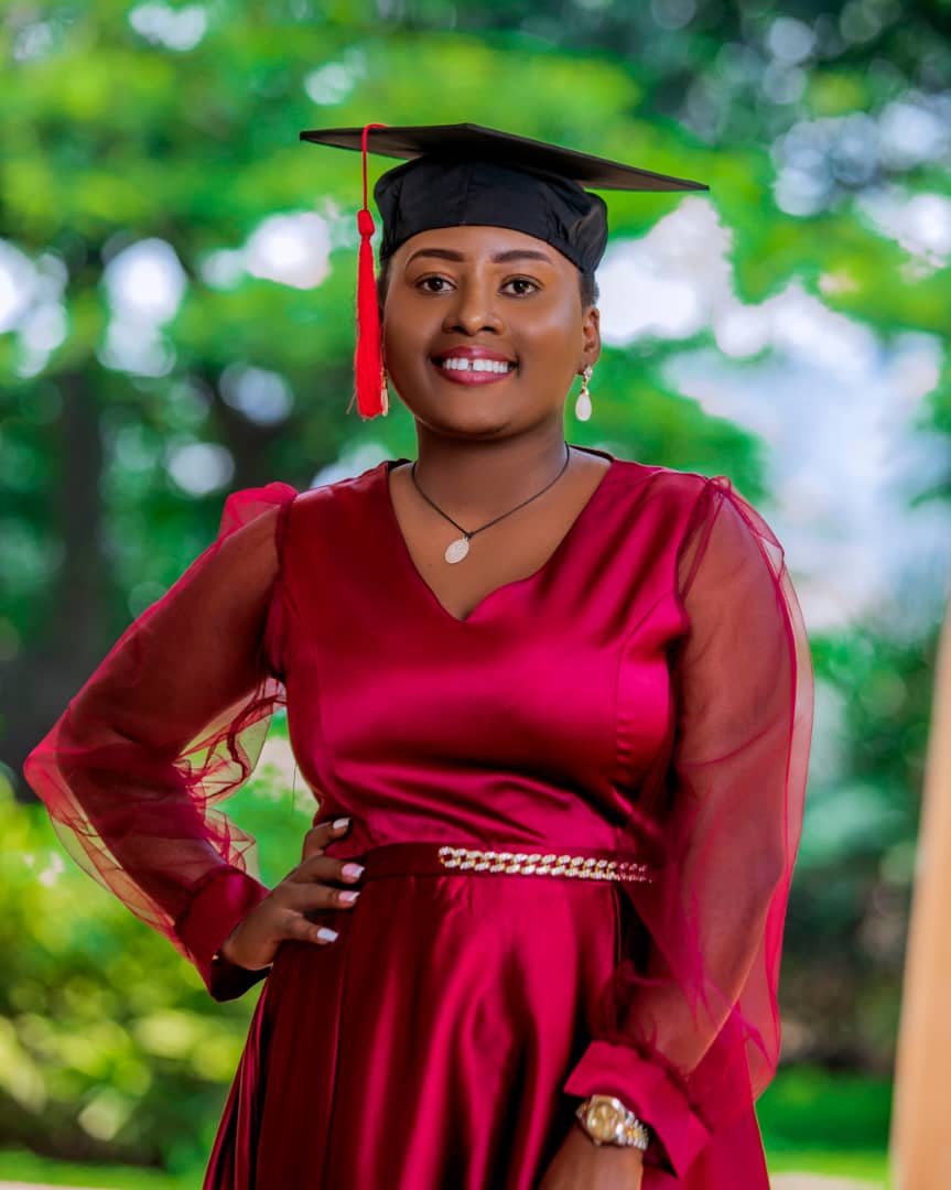 Congratulations @OlivaUwimaana. Olivia has been an intern with DICTS and has been involved in a number of projects like the Makerere University Hospital System. She is an exceptional person who is willing to learn amidst pressure. All the best. #Mak74thGrad