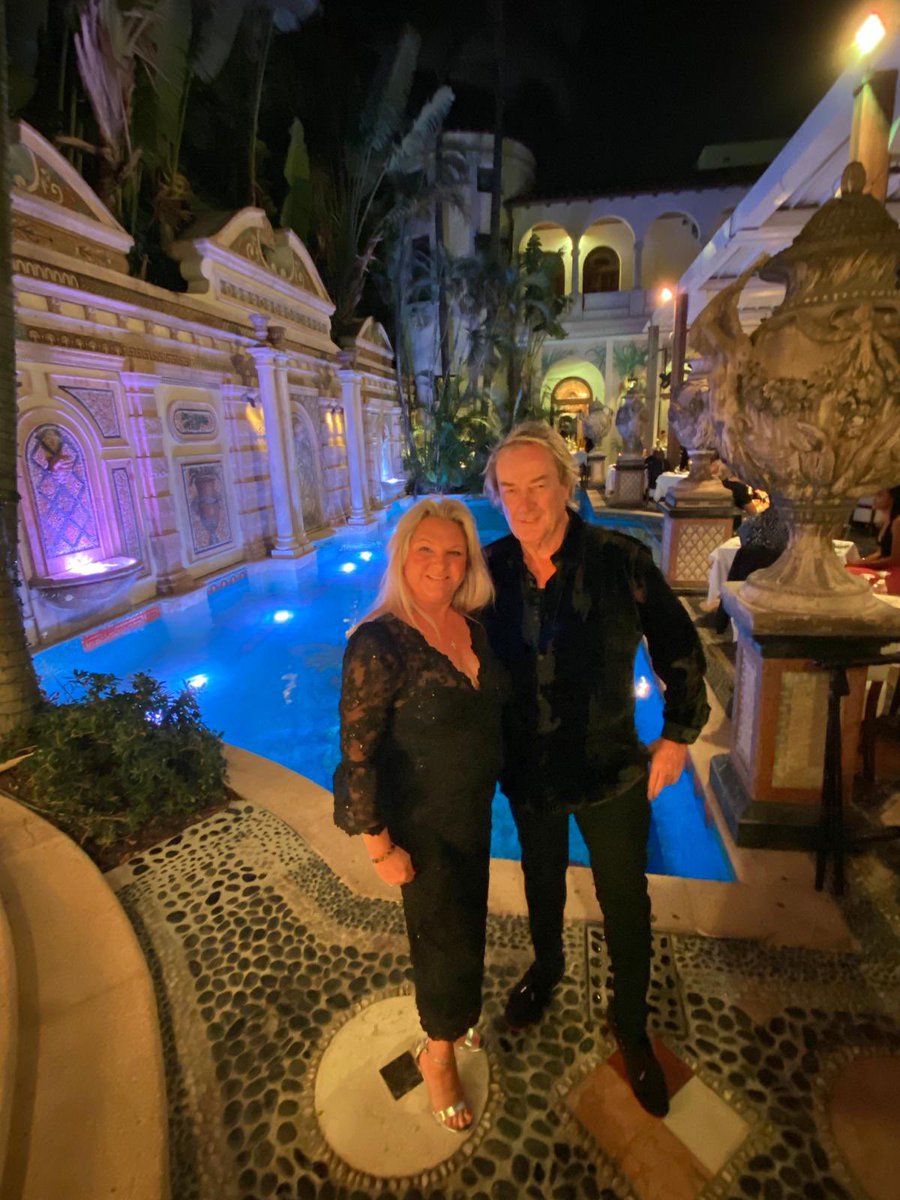 Me &amp; The Mrs at the Versace Mansion tonight - South Beach Miami.