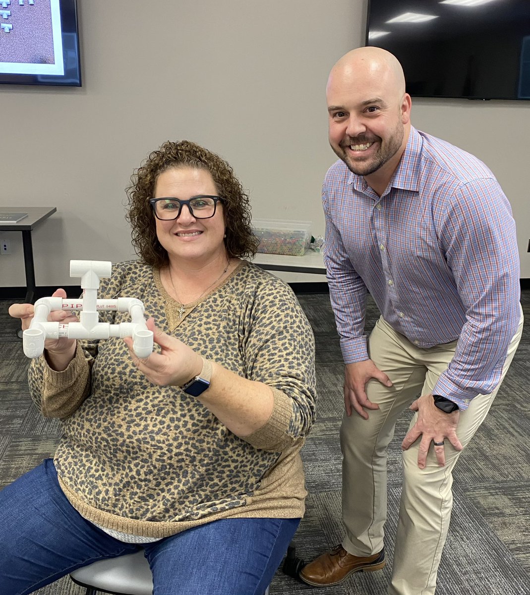 PimaSchoolSup's tweet photo. Education Collaboration! Our EDvance program partnered with @vailschools to offer a workshop on practical assistive technology…affordable solutions for learning and computing! #EDvance #PCSSprograms #azspecialeducation @thesuperteacher https://t.co/a88x9YuHIB