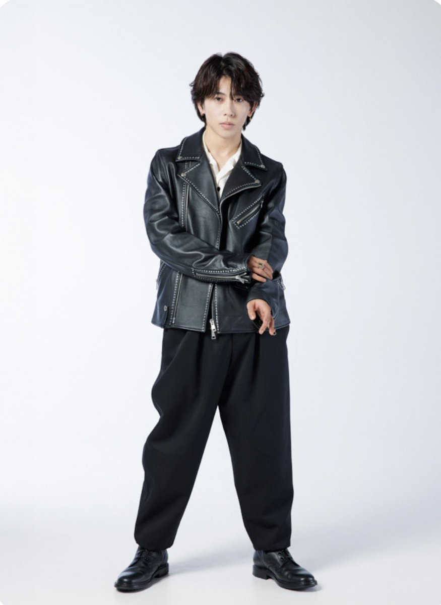 末澤誠也　写真 newbottega #bottegaveneta Photographer:@shinto_takeshi