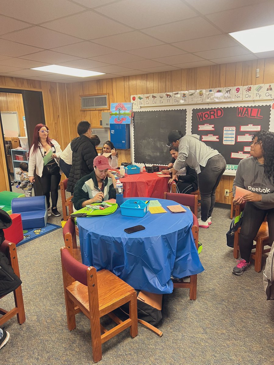 Sneed_FAME's tweet photo. Sneed Family Center is back in action! Join us for a Spring full of adventure. 
Thank you to all who joined us this morning. #welcomeback https://t.co/Bb2dElJkpq
