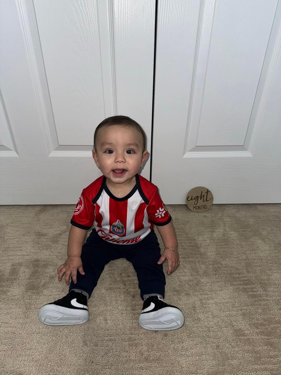 royninho7's tweet photo. Otro @Chivas hermano🐐 https://t.co/PRbyOxHsbq