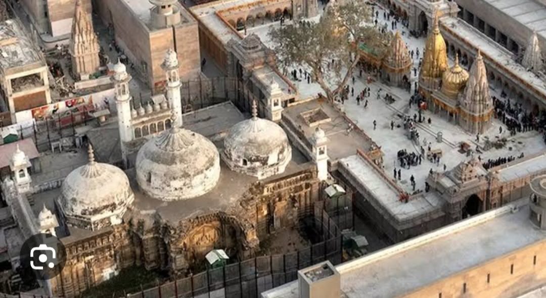 The ASI conducted a survey of the Gyanvapi premises under the court's directions &amp; has submitted a report which is now public

Key findings

Western wall of the Gyanvapi mosque is that of a temple

Many Murtis of Hindu deities found

34 inscriptions in Kannada, Telugu &amp; Sanskrit