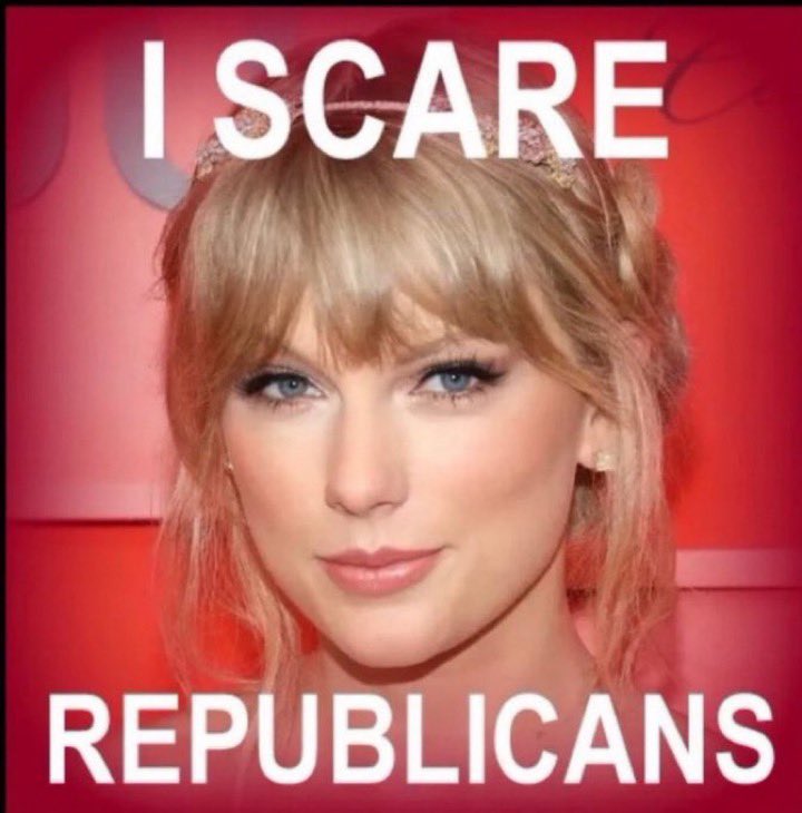 Raffi_RC's tweet photo. and then there’s this. 🥰
#FightFascism #Swiftie https://t.co/5Xr1yLPKN7