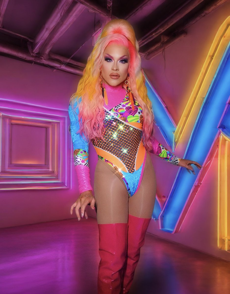 Ariel Versace tweet media
