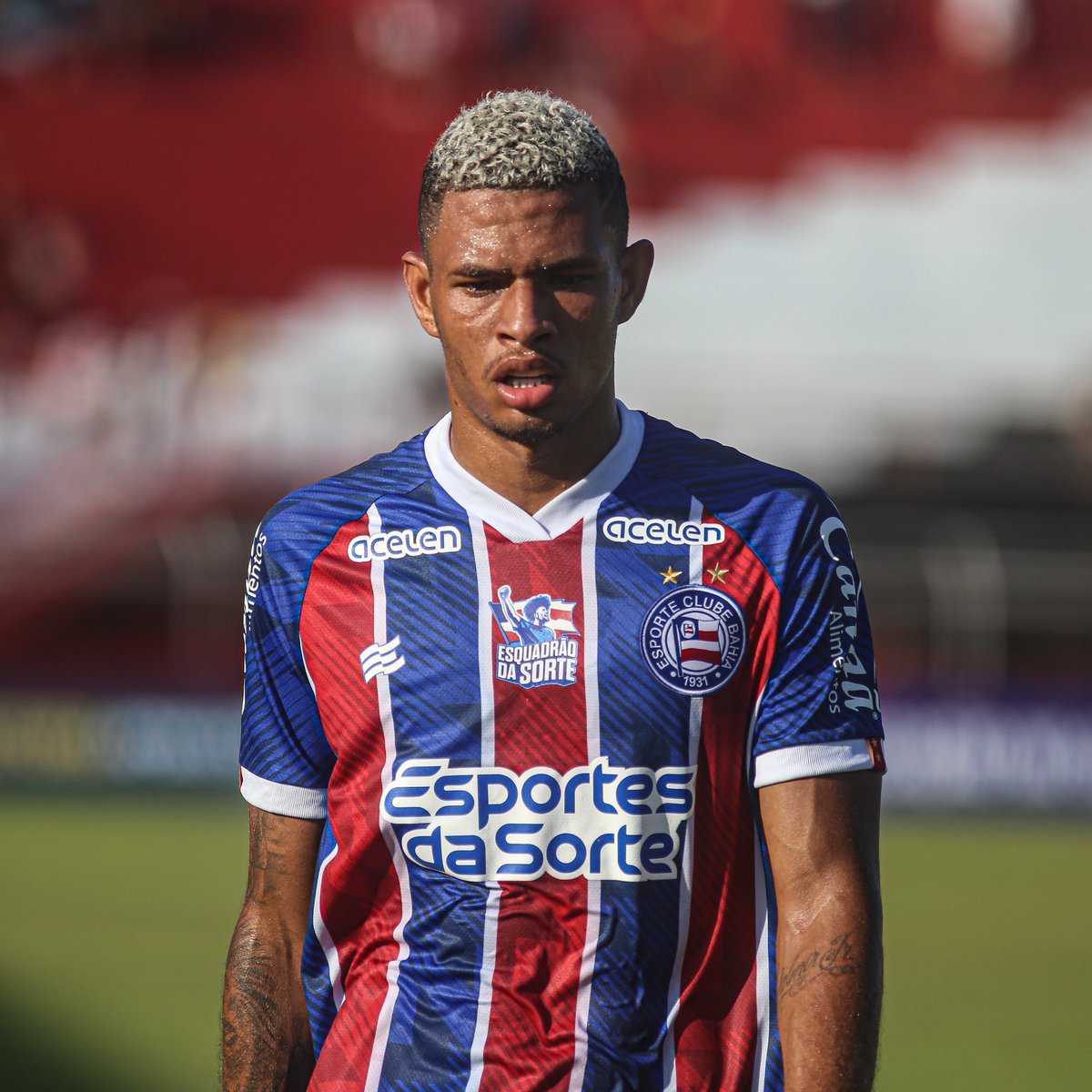 Diego Rosa ficou de fora da relação do jogo de hoje contra o Barcelona e deve treinar no CT nesta quarta, mas não obtive detalhes sobre uma possível ida ao Lommel, pelo menos por enquanto. Não descartaria uma saída, mas quando tiver algo concreto trarei pra vocês. 

📸 Foto: