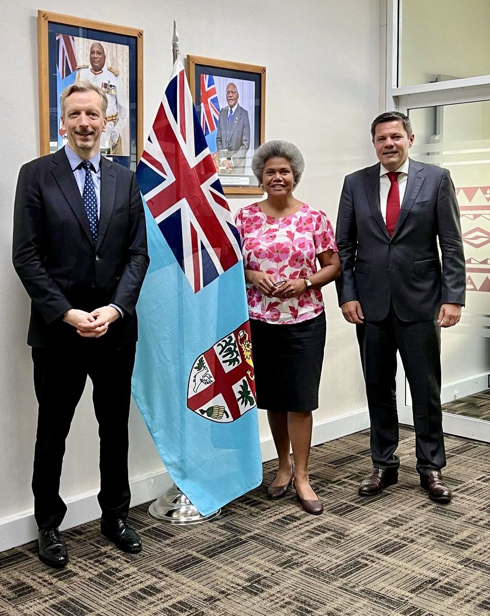 Glad to be back in Fiji 🇫🇯 for a cordial exchange with Ass. Min. of Foreign Affairs Lenora Qereqeretabua, together with the🇨🇭Special Envoy for the Pacific Region Emmanuel Bichet, on a wide range of bilateral and multilateral points of common interest.
#InternationalGenevaMatters