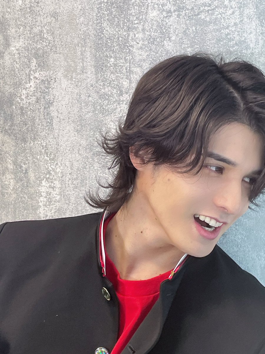 せっかく新しい先公が来るっつうから楽しみにしてたのによう」