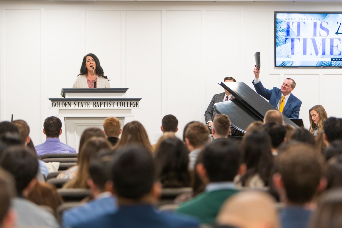 gsbc's tweet image. Today, Pastor Brian Patrick delivered a compelling sermon from Ezekiel 22. He highlighted three pivotal points: to stand in the gap with courage, uphold convictions firmly, and be steadfast in one's calling. To view more photos, visit photos.gsbc.edu