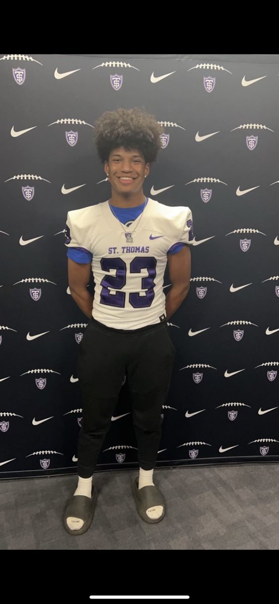 Had a great visiting <a href="/UST_Football/">St. Thomas Football</a> on junior day!! Thank you coach @kuchinski8 for having me out!! <a href="/TonkaFB/">Minnetonka Football</a> <a href="/RecruitTonkaFB/">Minnetonka FB Recruiting</a>
