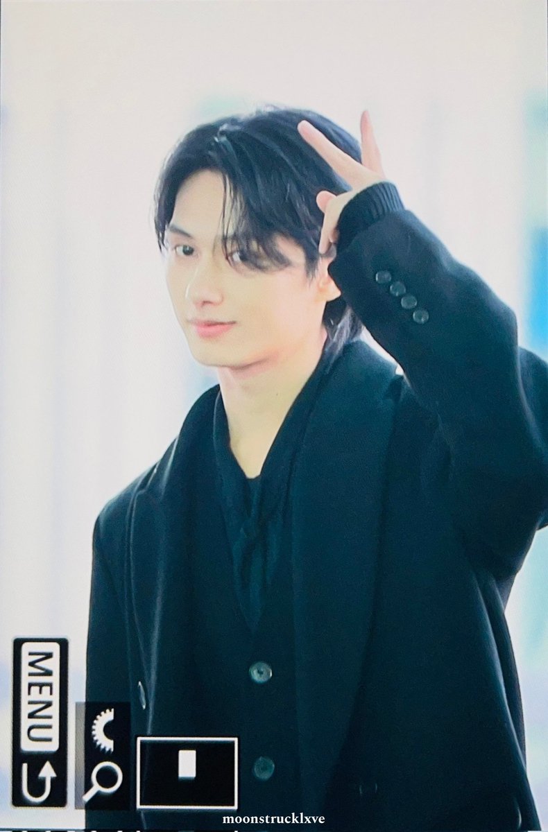 JunhuiBrazil's tweet photo. https://t.co/72sHWIIEiM