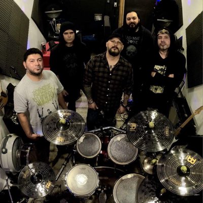 dmansjoke's tweet photo. #NuevaFotoDePerfil https://t.co/z9dXgtNgL2