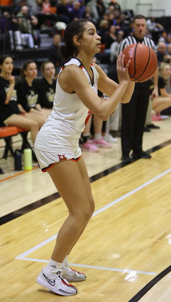 GIRLS BASKETBALL: FONTANA SPARKS STRONG <a href="/GOUETigers/">UE Tigers Athletics</a> FINISH, TIGERS PULL AWAY FROM CORNING TO SNAP LOSING SKID ... bcsportsreport.com/index_get.php?…