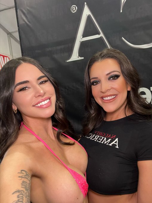 How cute are we? @liz_skylar 💦 @naughtyamerica @Extra_Naughty https://t.co/89QIonA59O<a class="tags" target="_blank" title="On Twitter" href="/?out=eyJ0eXAiOiJKV1QiLCJhbGciOiJIUzUxMiJ9.eyJpYXQiOjE3MjA4MzQ0MzYsImlzcyI6InR3cG9ybnN0YXJzLmNvbSIsIm5iZiI6MTcyMDgzNDQzNiwiZXhwIjoxNzUyMzcwNDM2LCJyZWRpcmVjdF91cmwiOiJodHRwczovL3R3aXR0ZXIuY29tL2xpel9za3lsYXIifQ.xjpYdLtM_6enopSKPDZhMF31qIJ9LbxKfmualdwyGDRkdeAlzDeU_UIaOeDzkusePsd3jV-kuywbXhApWlYPcw">@liz_skylar</a><a class="tags" href="/tag/naughtyamerica">@naughtyamerica</a><a href="/tag/mvsales"class="tags"><span>#mvsales</span></a>