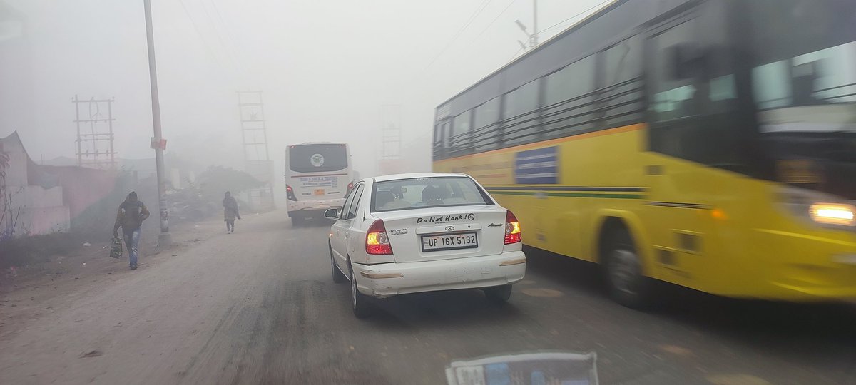 Manishsriv007's tweet photo. @dmgbnagar @CMOfficeUP @myogioffice  Sir, please see, there is a lot of fog and cold and children are going to school, so please take a proper decision before any accident occurs. https://t.co/RmLDEBNxnI