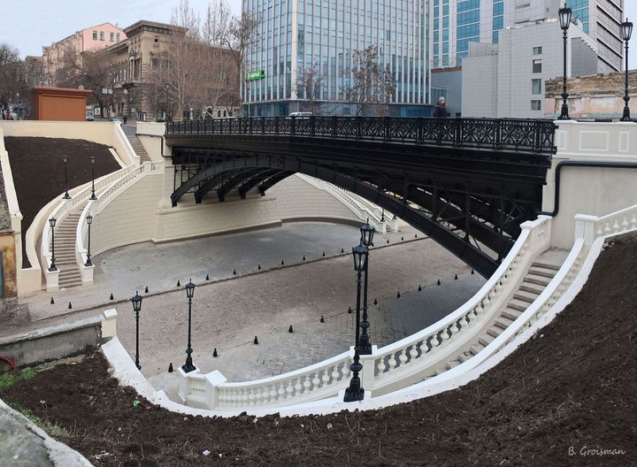 Мост Коцебу, открыт 22 августа 1892 г. (снимок 2017 г.)