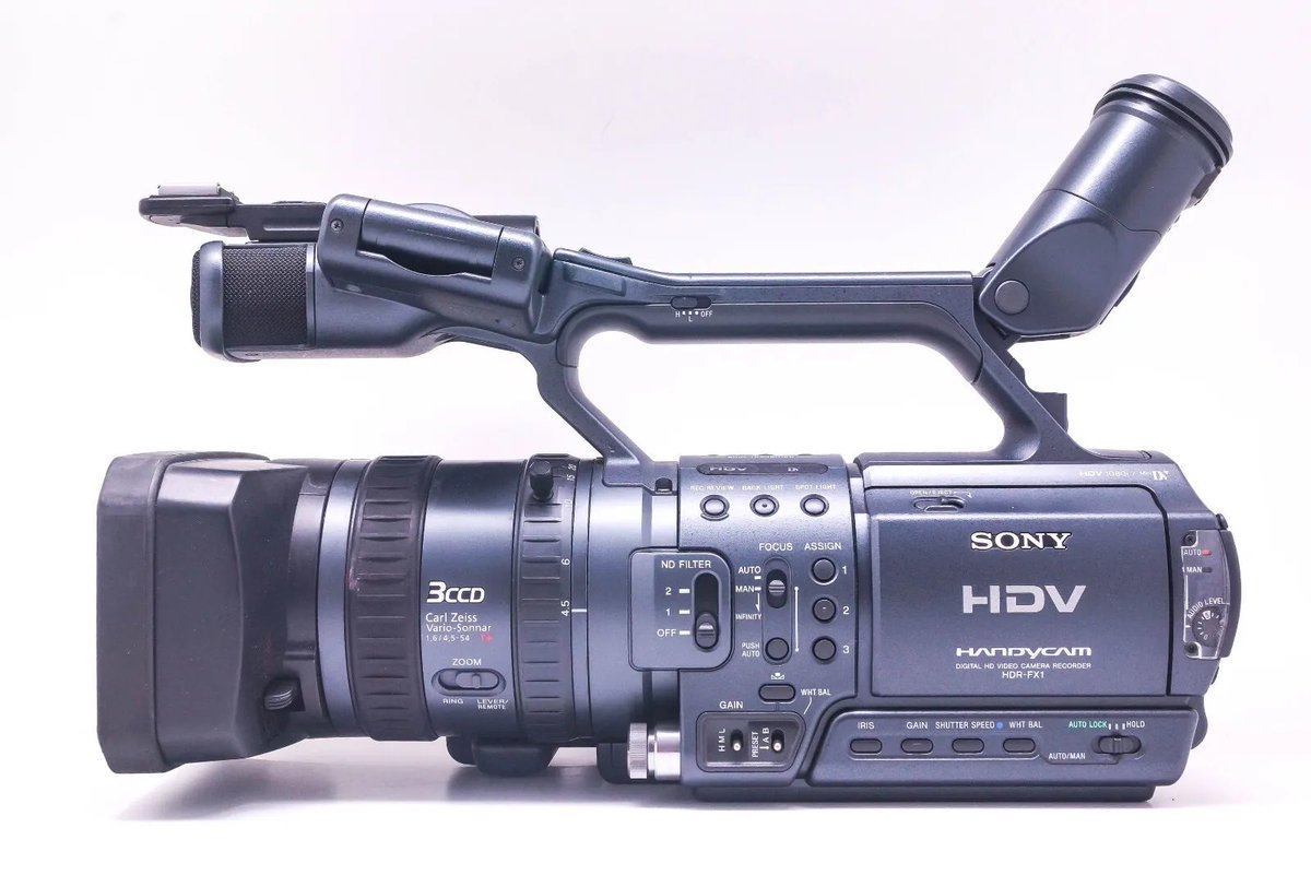 Obsolete Sony on X: Obsolete Sony on X: